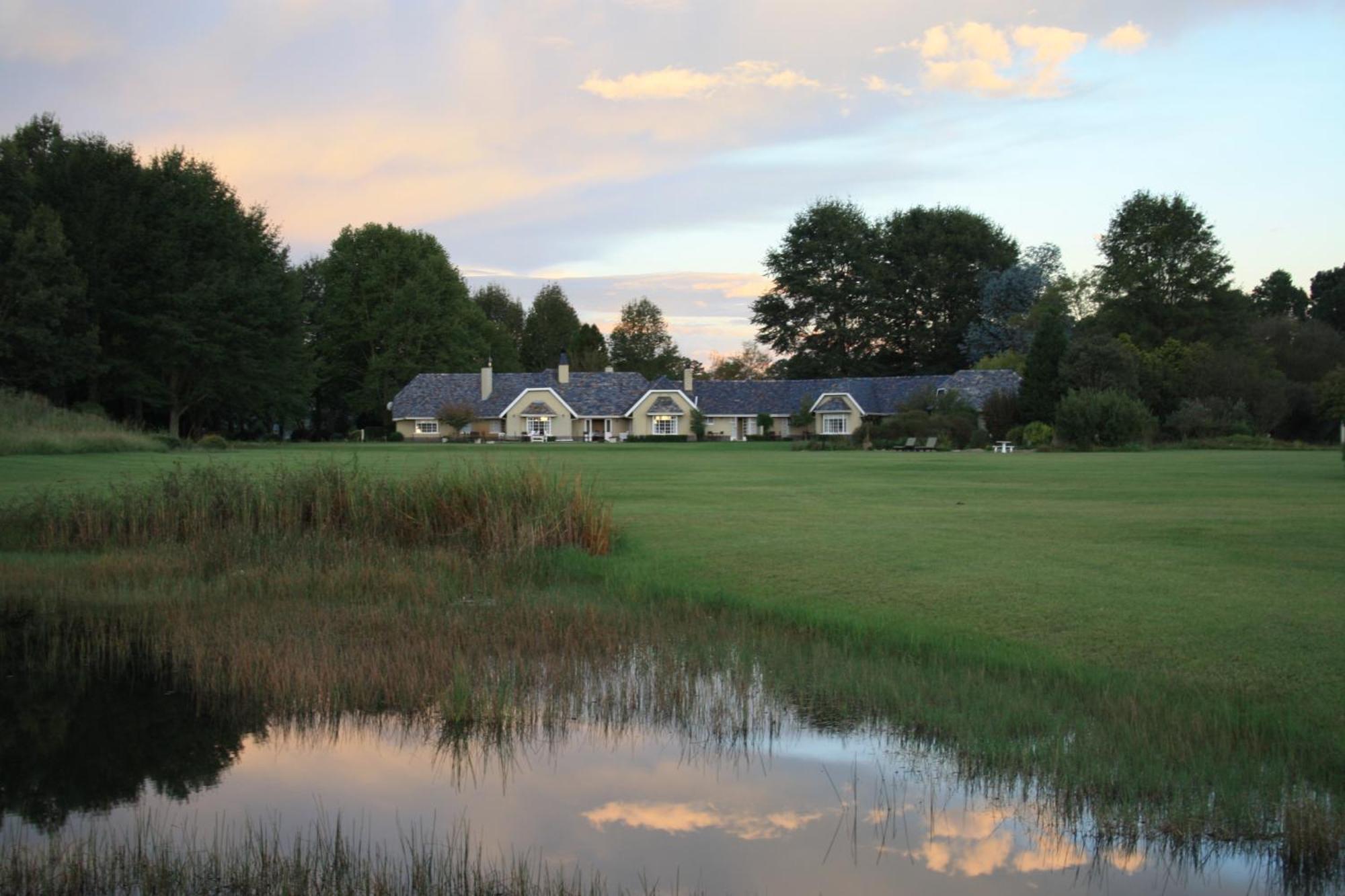 Moorcroft Manor Boutique Country Hotel Himeville Esterno foto